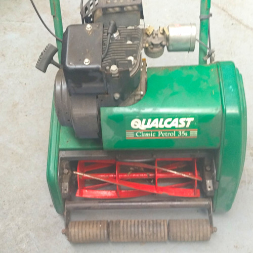 Qualcast classic 35s petrol - qualcast,