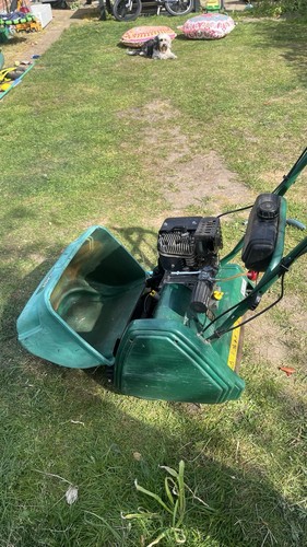 Qualcast classic petrol 35s - classic,